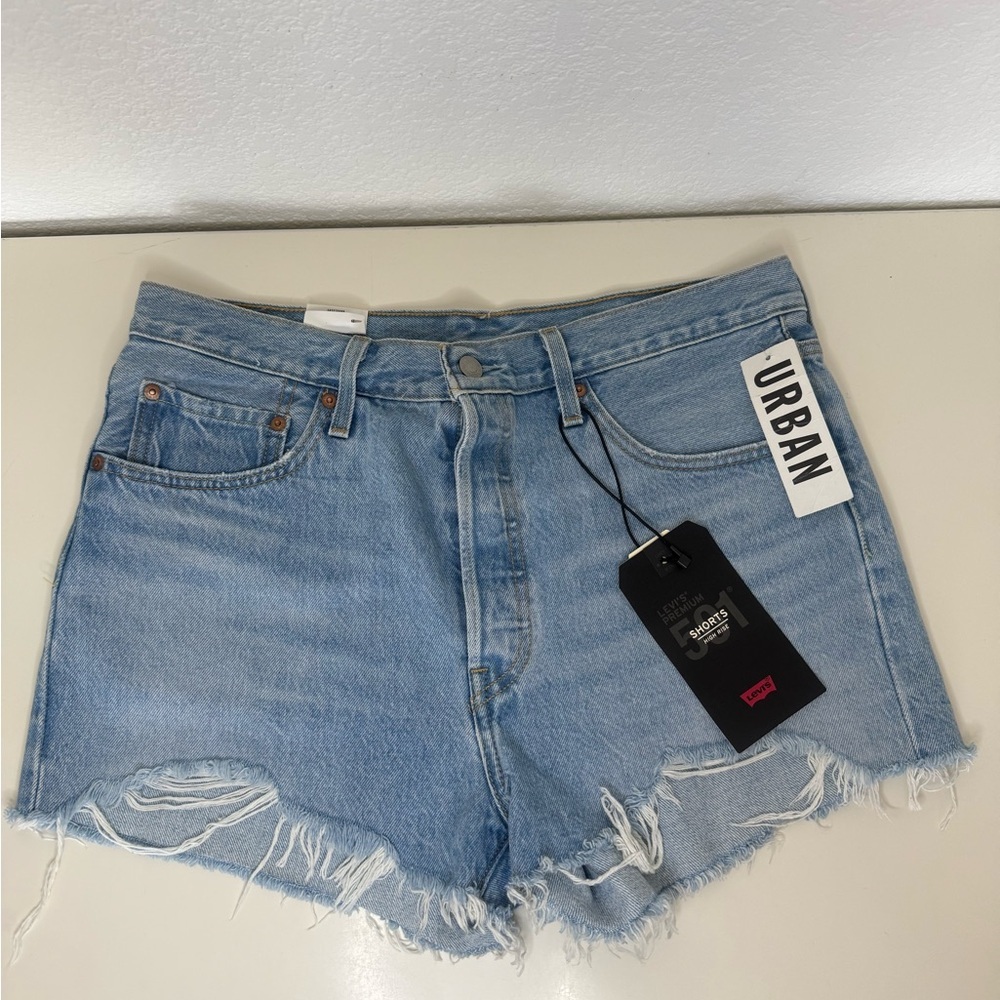 Levi’s Premium 501 Button Fly Cut Off Denim Shorts | Size 31